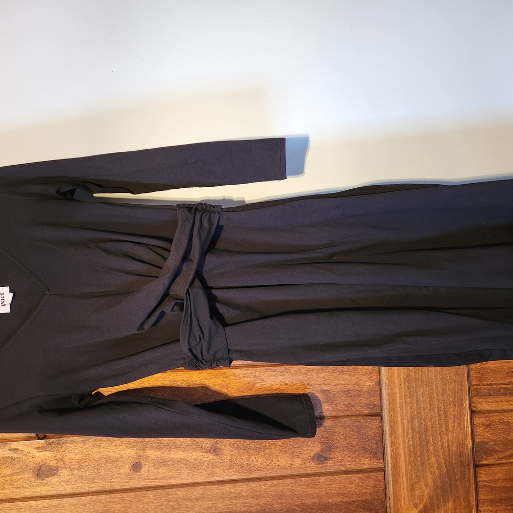 Elegant Black Long Sleeve Dress